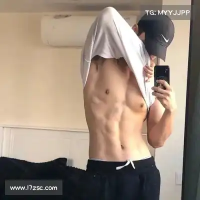 成菲笛